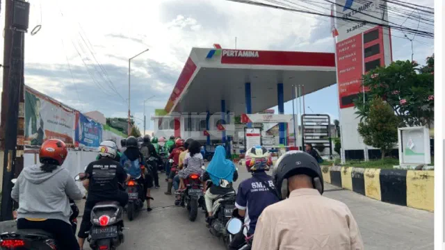 Hari Pertama Ganjil-Genap Pertalite, Antrean SPBU Bali Mulai Susut